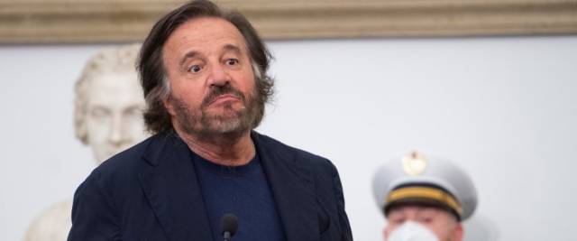 Christian De Sica politicamente corretto