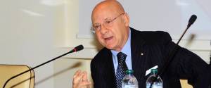 Catasto, altro che riforma a tasse zero. Parlamento umiliato e proprietari stangati nel nome dell’Europa