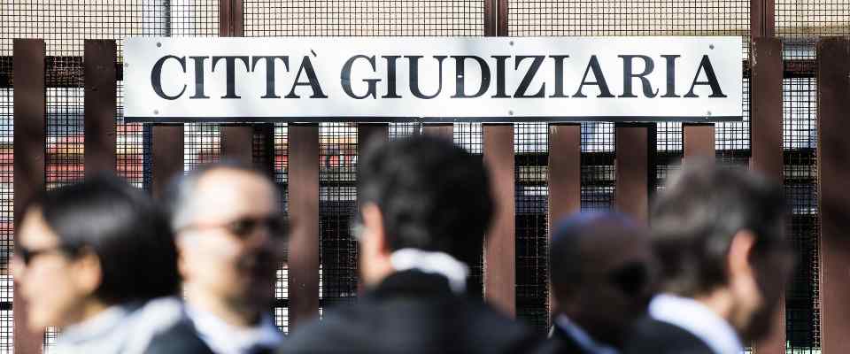 piano attacco nucleare