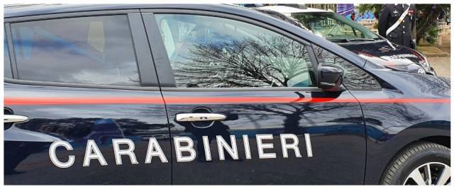 auto carabinieri