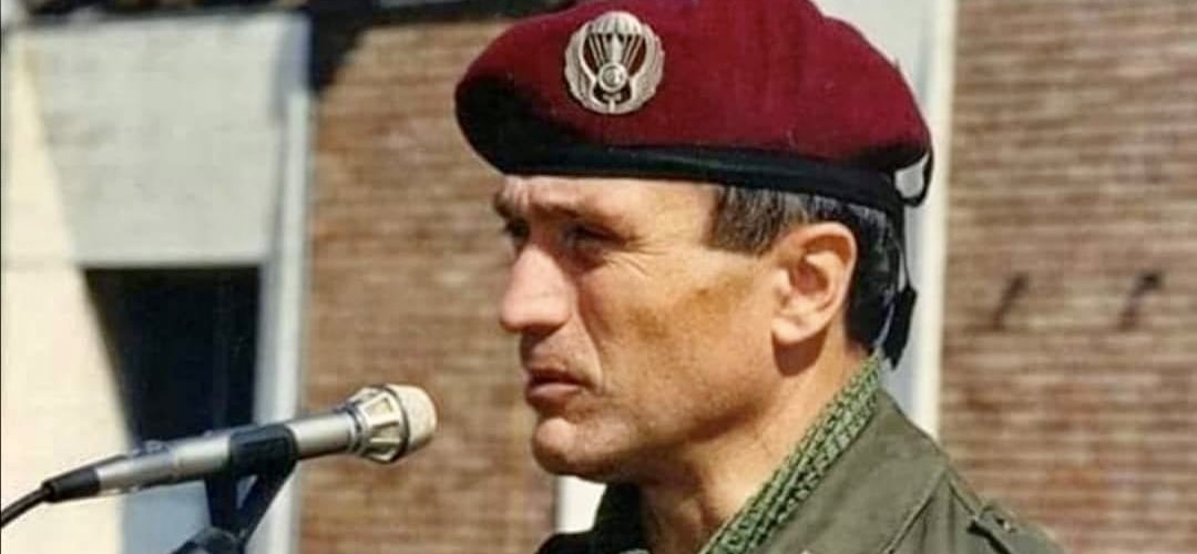 Morto il generale Franco Monticone, indimenticabile comandante del 9º Col Moschin e della Brigata Paracadutisti Folgore