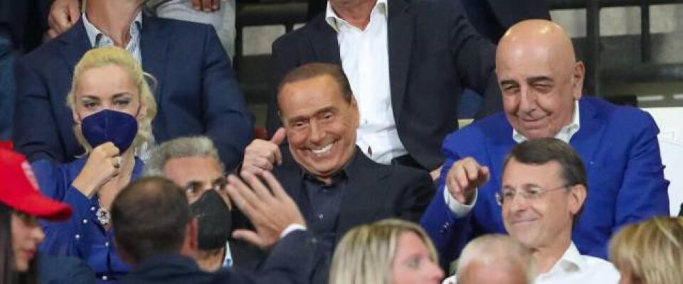Berlusconi: “Letta ha i giorni contati. E Giorgia non ha bisogno dei miei consigli in politica estera” Berlusconi: “Letta ha i giorni contati. E Giorgia non ha bisogno dei miei consigli in politica estera”