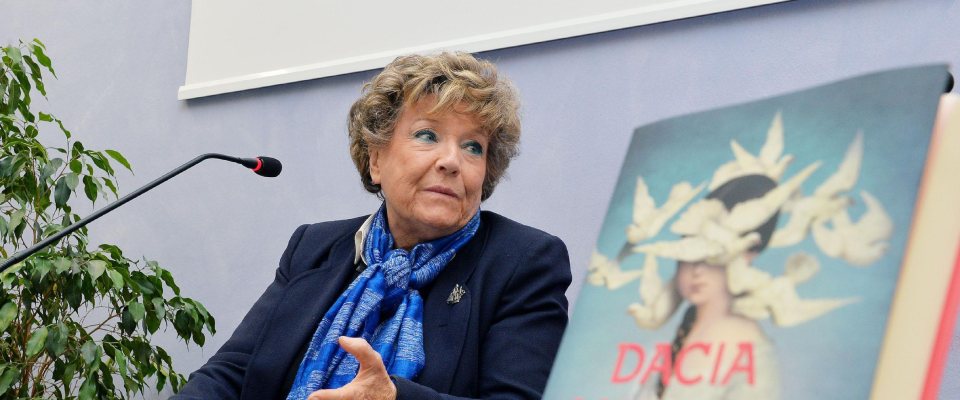 Dacia Maraini