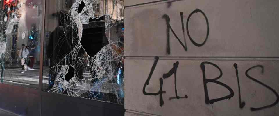 Decine di auto e scuolabus in fiamme a Roma: anarchici scatenati, Schlein e la sinistra mute