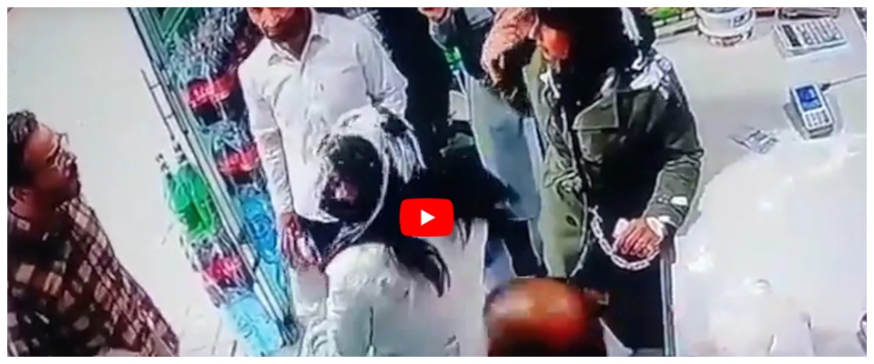 Iran, due donne aggredite in un negozio perché non indossavano l’hijab. Il video diventa virale