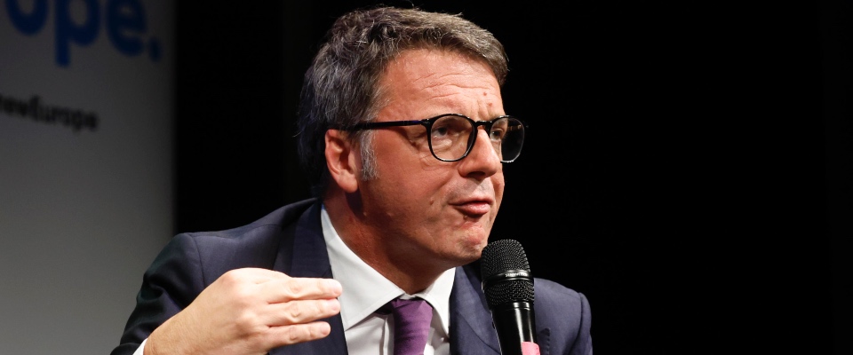 Open, Renzi s’infuria con “Repubblica”: «Tenta di condizionare la decisione della Consulta»