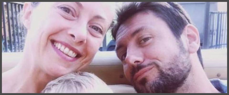 Giambruno lascia la conduzione di “Diario del giorno” in accordo con Mediaset: nessuna punizione