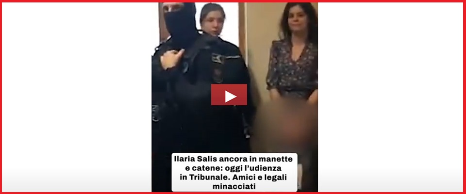 Ilaria Salis di nuovo in manette (video): negati i domiciliari. Schlein vuole candidarla per darle l’immunità
