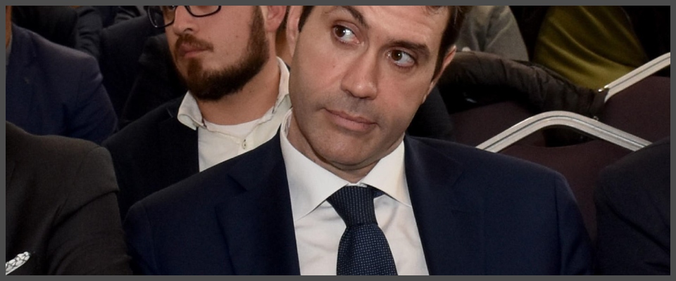 Sicilia, chi è Luca Sammartino: il nemico di Musumeci accusato di voto di scambio quanto stava col Pd