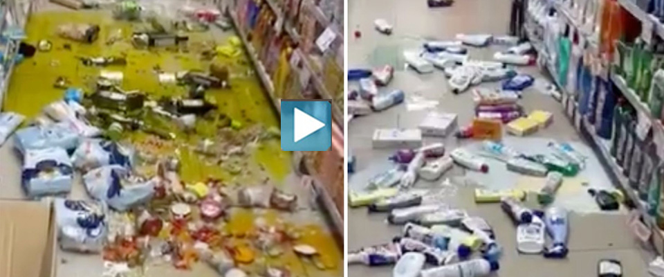 Terremoto a Pozzuoli, l’inquietante video del caos in un supermercato. “Andiamo via!”