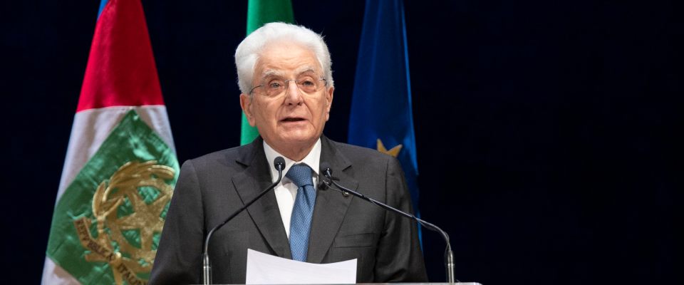 Mattarella: “Il 2 giugno rafforzi l’orgoglio della partecipazione, prerogativa di ciascun cittadino”