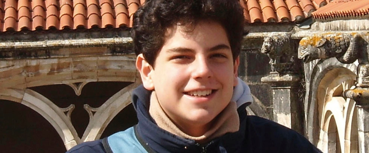 vescovo Assisi da Secoloditalia.it il vescovo di assisi denuncia un asta on line sui presunti capelli di carlo acutis temo ci sia lo zampino di satana