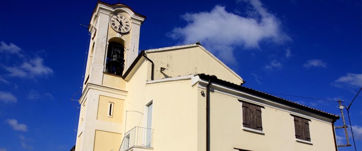 mistero in una chiesa di pavia una ventina di fedeli svengono durante la messa e finiscono all ospedale da Secoloditalia.it mistero in una chiesa di pavia una ventina di fedeli svengono durante la messa e finiscono all ospedale