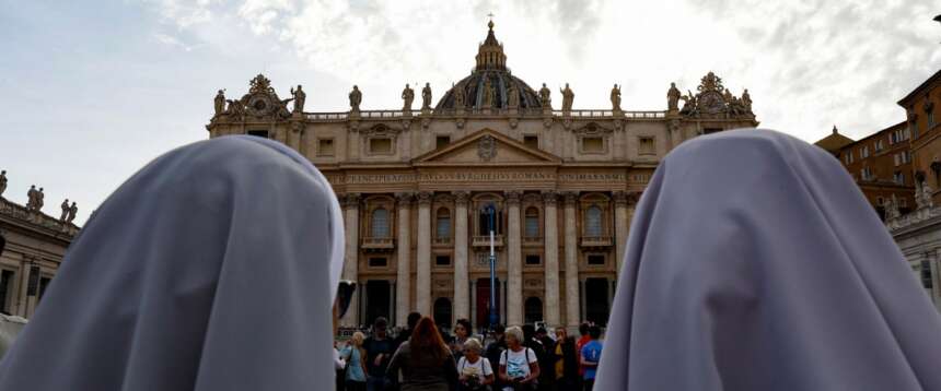 Un derby Italia-Francia sul nuovo Papa? Sì, ma di stile
