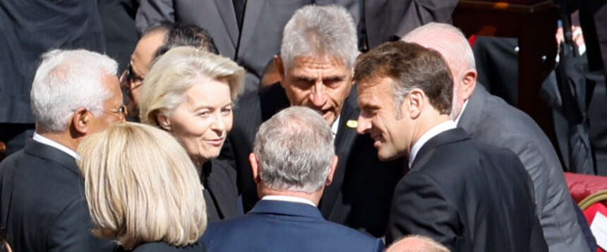 Funerale papa Francesco, Ursula von der Leyen Emmanuel Macron
