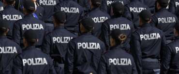 L’uomo da 30 milioni di dollari: estradato dall’Albania l’egiziano trafficante di migranti
