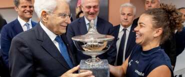 Jasmine Paolini regina di Roma, trionfa agli Internazionali d’Italia. Mattarella tra tifo e orgoglio