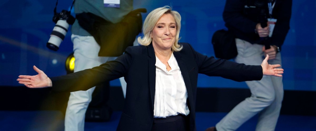 Marine Le Pen: “Il successo di Meloni non è una sorpresa. Macron fa il guerriero, ma rischia di fomentare il conflitto” Marine Le Pen: “Il successo di Meloni non è una sorpresa. Macron fa il guerriero, ma rischia di fomentare il conflitto”