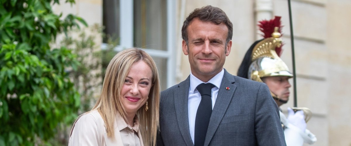 Disgelo Italia Francia, Macron da Meloni il 3 giugno dopo un maggio “turbolento”: focus su Dazi e Ucraina Disgelo Italia Francia, Macron da Meloni il 3 giugno dopo un maggio “turbolento”: focus su Dazi e Ucraina