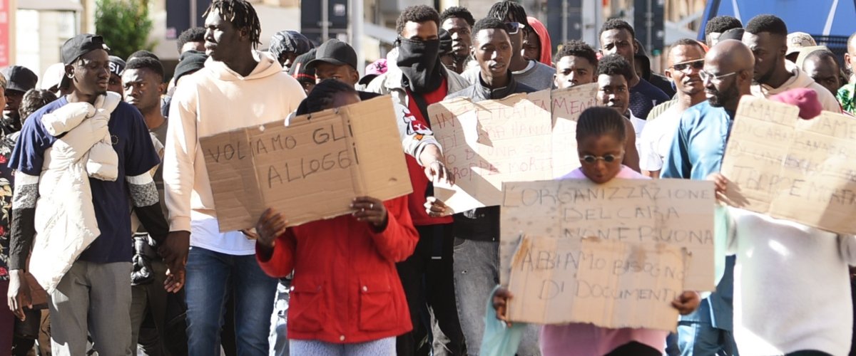 migranti l operazione verità della polizia di frontiera parla chiaro il 90 delle richieste d asilo in italia sono false