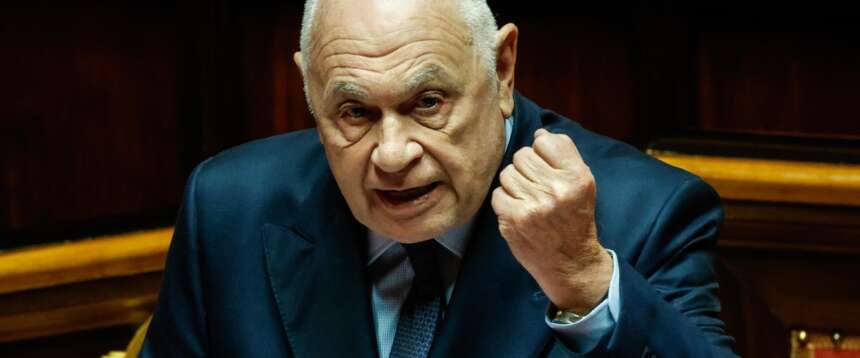 Abuso d’ufficio, la Consulta zittisce la sinistra e dà ragione a Nordio: “L’abolizione è costituzionale” Abuso d’ufficio, la Consulta zittisce la sinistra e dà ragione a Nordio: “L’abolizione è costituzionale”