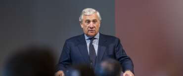 Tajani al Congresso giovanile di FI tuona contro l’opposizione