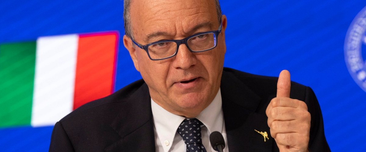 Ok del Cdm al decreto legislativo contro bullismo e cyberbullismo. Valditara: ecco come intendiamo aiutare giovani e famiglie Ok del Cdm al decreto legislativo contro bullismo e cyberbullismo. Valditara: ecco come intendiamo aiutare giovani e famiglie