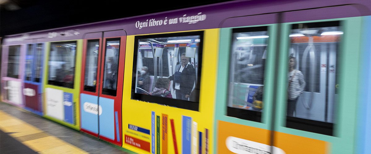 Borseggiatore scappa da Secoloditalia.it borseggiatore scappa dopo un furto sulla metro di roma travolto e ucciso sotto una galleria