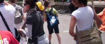 Un agente fuori servizio per due volte ha fermato e arrestato dei borseggiatori