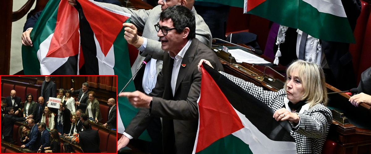 Gaza, la sinistra scatena la bagarre alla Camera: bandiere palestinesi e cartelli sul “genocidio”. La guerra diventa un triste show Gaza, la sinistra scatena la bagarre alla Camera: bandiere palestinesi e cartelli sul “genocidio”. La guerra diventa un triste show