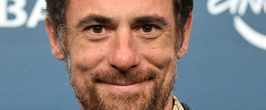Elio Germano, “chiagne e flop”: 17 milioni di euro di soldi pubblici per i suoi film, un “buco” di 5 milioni Elio Germano, “chiagne e flop”: 17 milioni di euro di soldi pubblici per i suoi film, un “buco” di 5 milioni