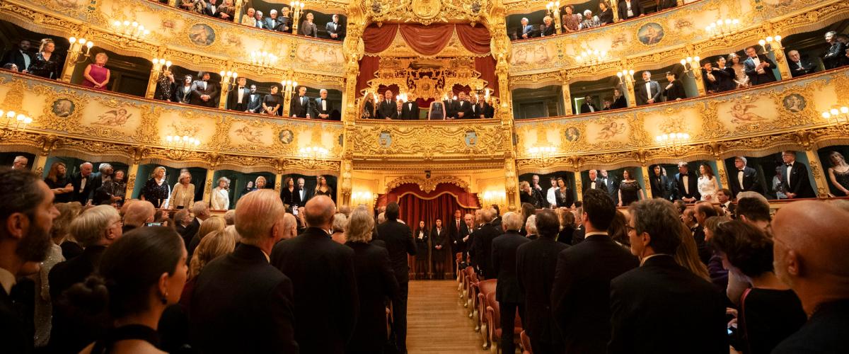 L’Italia chiamò, ma i sindacati rispondono no: l’Inno nazionale suonato dal Teatro La Fenice diventa un caso L’Italia chiamò, ma i sindacati rispondono no: l’Inno nazionale suonato dal Teatro La Fenice diventa un caso