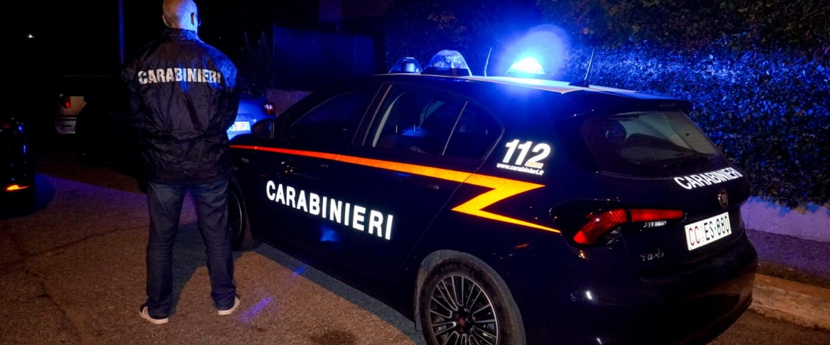 Sequestrata per due giorni e torturata con machete e katana: arrestato a Modena un 41enne straniero Sequestrata per due giorni e torturata con machete e katana: arrestato a Modena un 41enne straniero
