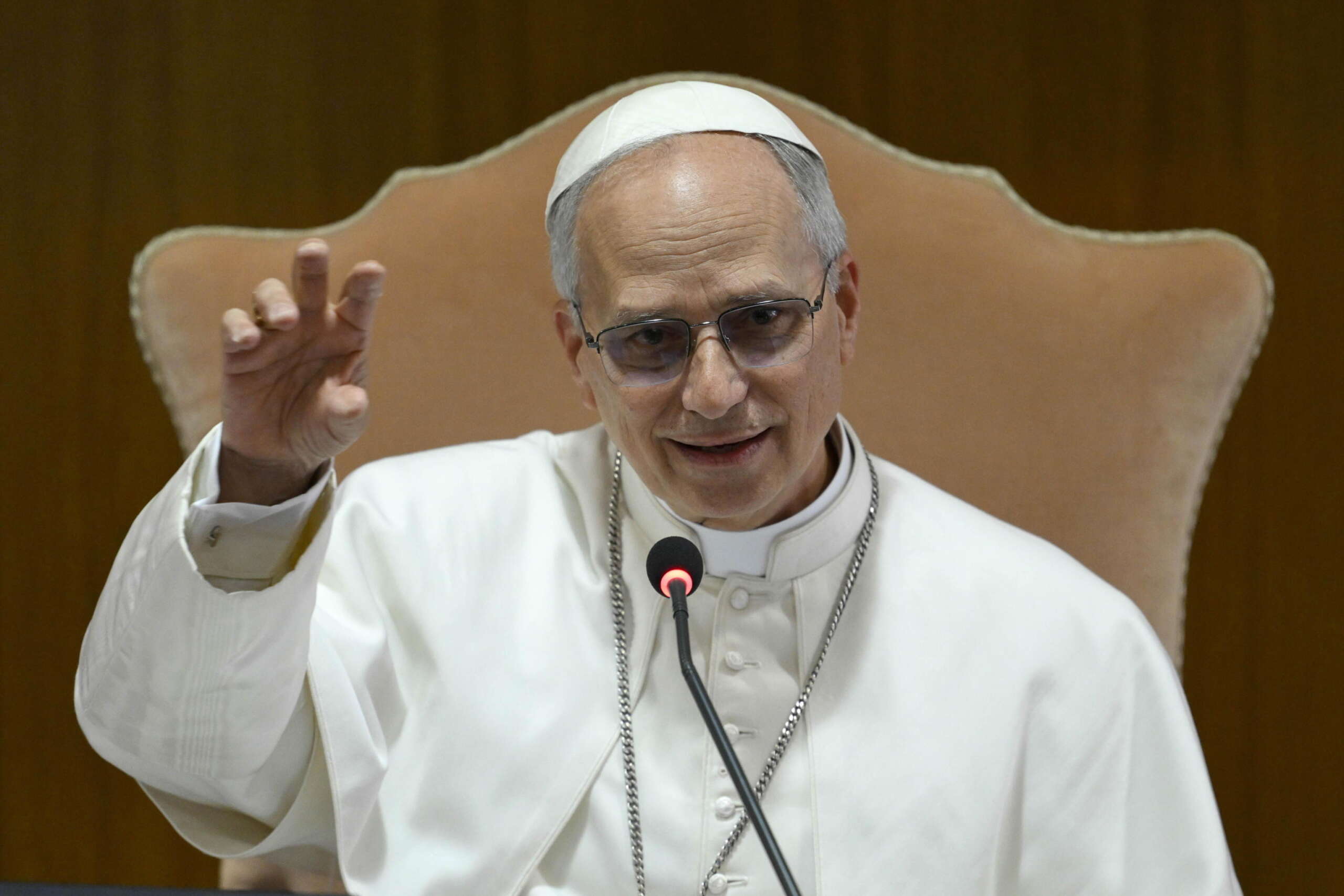 Ucraina, Meloni chiama Papa Leone XIV e Zelensky: “Il Vaticano sede ideale per i colloqui di pace con la Russia” Ucraina, Meloni chiama Papa Leone XIV e Zelensky: “Il Vaticano sede ideale per i colloqui di pace con la Russia”