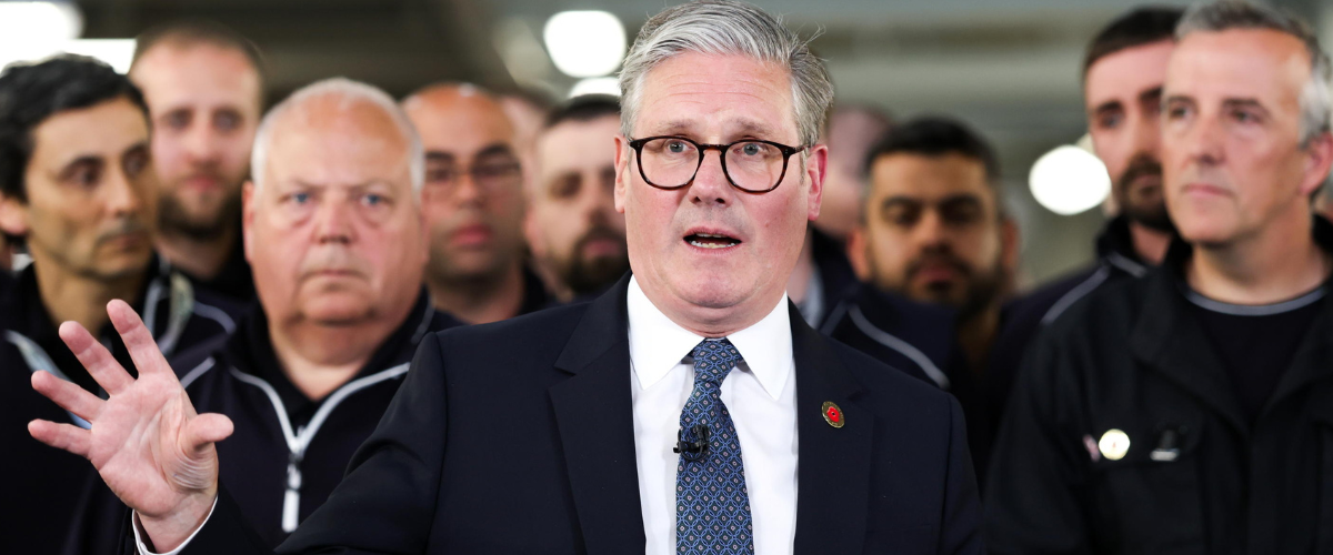 Welfare nel mirino, sinistra allo sbando: i tagli di Starmer spaccano i laburisti inglesi e spianano la strada a Farage Welfare nel mirino, sinistra allo sbando: i tagli di Starmer spaccano i laburisti inglesi e spianano la strada a Farage