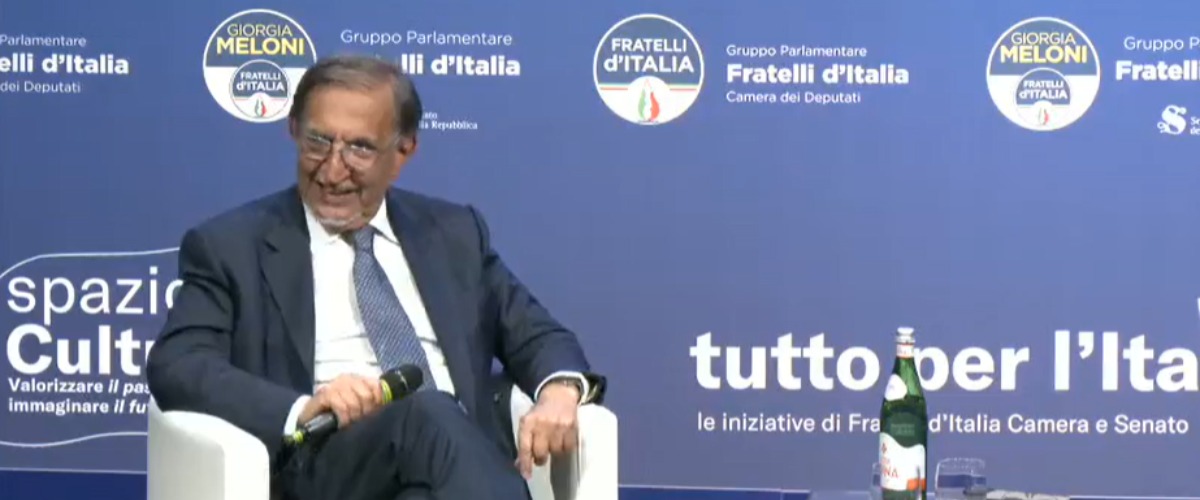 Referendum, La Russa: «Alla gente dirò si starsene a casa». La sinistra impazzisce: «Eversivo» (video) Referendum, La Russa: «Alla gente dirò si starsene a casa». La sinistra impazzisce: «Eversivo» (video)