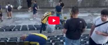 Correttezza oltre la sconfitta: i tifosi della Juve Stabia ripuliscono gli spalti dopo la partita contro la Cremonese (video)