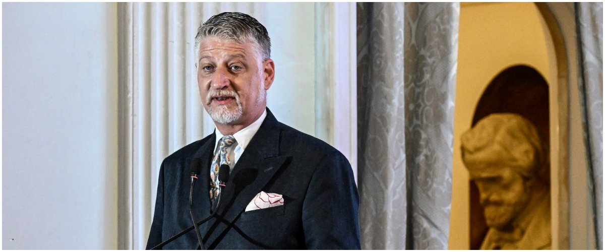 Il governo Meloni libera il mercato dell’arte: Iva agevolata al 5%. FdI: “Oggi l’Italia mette la freccia”