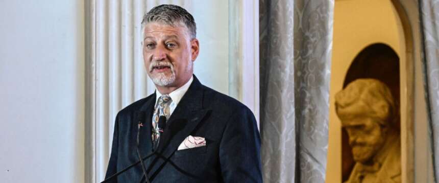 Napoli “rinata” con i fondi del Pnrr, Giuli: «Ne abbiamo fatto buon uso, è motivo di vanto» Napoli “rinata” con i fondi del Pnrr, Giuli: «Ne abbiamo fatto buon uso, è motivo di vanto»