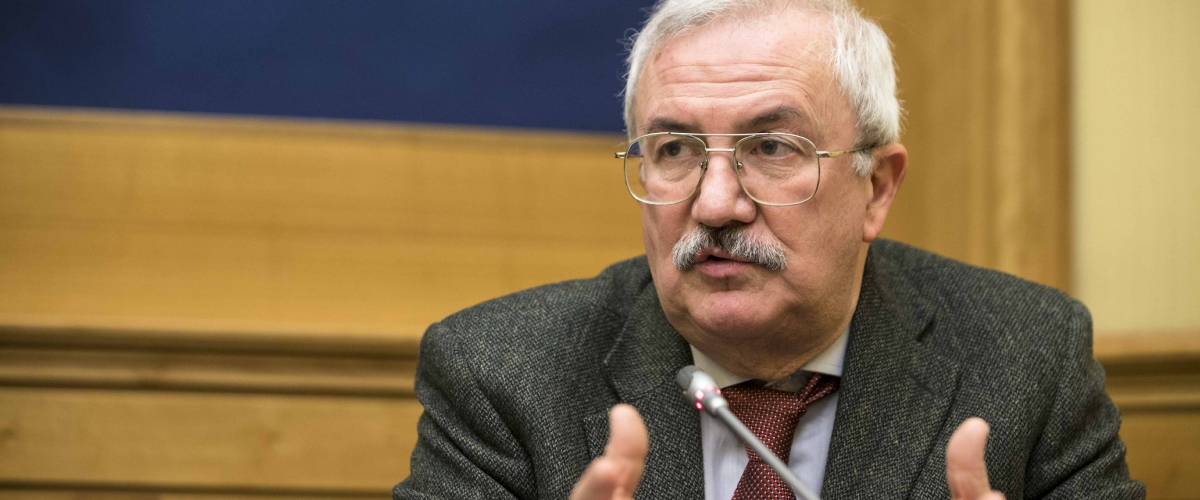 Con Giuseppe Parlato perdiamo una voce libera. Allievo di De Felice, un esempio per i giovani studiosi Con Giuseppe Parlato perdiamo una voce libera. Allievo di De Felice, un esempio per i giovani studiosi