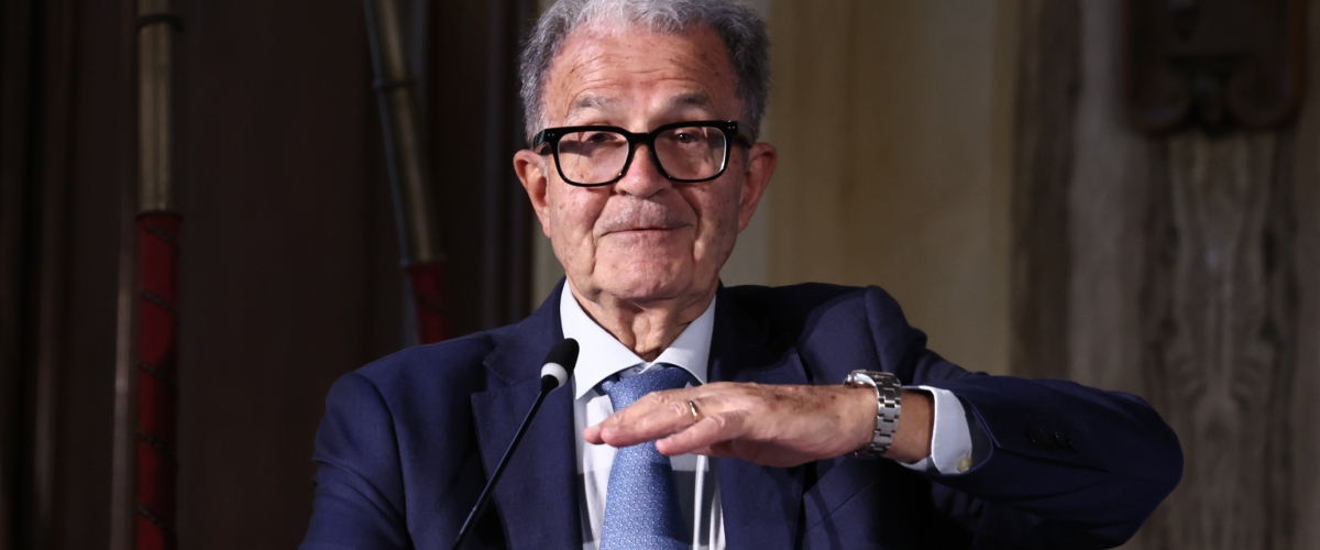Prodi boccia Elly e compagni: “La sinistra non si occupa più dei problemi della gente. I referendum? Non si capivano” Prodi boccia Elly e compagni: “La sinistra non si occupa più dei problemi della gente. I referendum? Non si capivano”