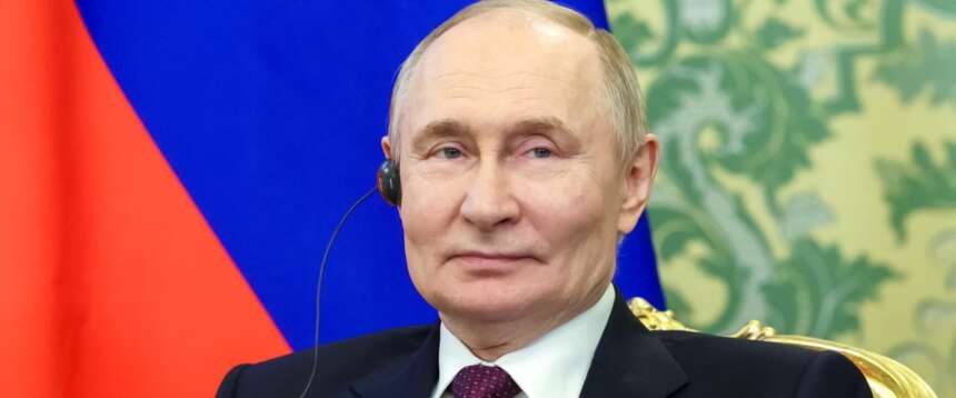 Putin a sorpresa: “Ridurremo le spese militari”. Il messaggio a Trump: “Le relazioni con gli Usa si stanno sistemando” Putin a sorpresa: “Ridurremo le spese militari”. Il messaggio a Trump: “Le relazioni con gli Usa si stanno sistemando”