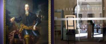 Uffizi, quadro del ‘700 danneggiato da un visitatore che lo urta per farsi un selfie