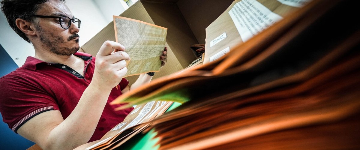 Pd ai limiti del grossolano, i ‘No’sulla cittadinanza demoliscono la matematica “creativa”: il centrodestra accresce il bacino dei consensi Pd ai limiti del grossolano, i ‘No’sulla cittadinanza demoliscono la matematica “creativa”: il centrodestra accresce il bacino dei consensi