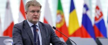 il capodelegazione di FdI al Parlamento europeo, Carlo Fidanza