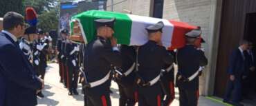 Un momento dei funerali del carabiniere Carlo Legrottaglie