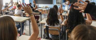 Bufera sul manuale di storia dal titolo enigmatico: Trame nel tempo, edito da Laterza nel segno dell’ odio ideologico intestato a premier e governo