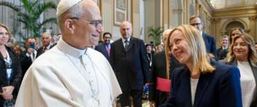 La premier Giorgia Meloni incontra il Papa al Giubileo dei governanti