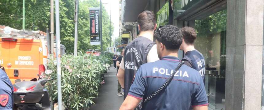 A Milano e hinterland è un bollettino quotidiano di sparatorie, accoltellamenti e rapine A Milano e hinterland è un bollettino quotidiano di sparatorie, accoltellamenti e rapine