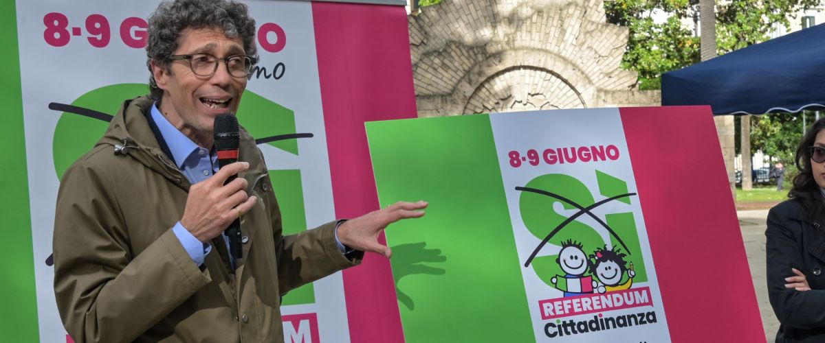 Referendum, i no travolgono il quesito sulla cittadinanza: la sinistra prende la sveglia pure dai suoi elettori Referendum, i no travolgono il quesito sulla cittadinanza: la sinistra prende la sveglia pure dai suoi elettori
